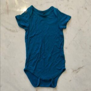 Kyte BABY short sleeve onsie 12-18mos
